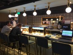 -La Mer Restaurant & Lounge