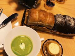 -迪拜帆船酒店海底餐厅