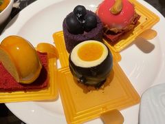 -半岛翡丽海鲜自助餐厅(观风亭店)