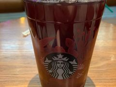 -星巴克(西安曲江银泰店)