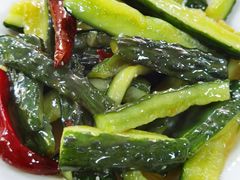 酸辣瓜条-清真永恒华威肉饼(潘家园店)