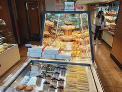 面包甜点陈列柜-心岸(小西沟店)