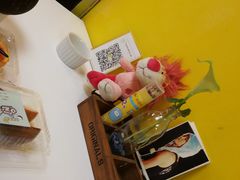 -志龙皇冠吃货椰子铺