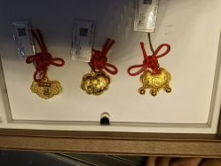 -六桂福珠宝(二百大楼店)