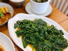 鹅油红薯苗-e公馆鹅肉饭店·潮汕卤鹅(西平店)