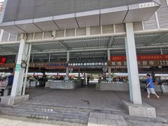 -四川小胡子海鲜(丁村万人海鲜广场店)