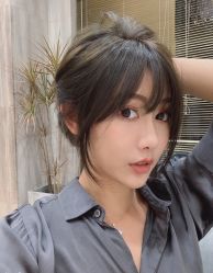 -BULB STUDIO 巴柏明星发型工作室