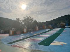 -平湖九龙山乐满地水上乐园