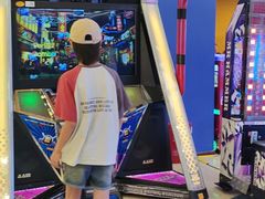 -爱玩嘉年华(龙湖曲江天街店)