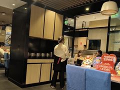 -海底捞火锅(曼巴特广场店)