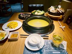 -一朵菌·野生菌探索家火锅(南亚店)