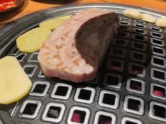 -唯成•韩国炭火烤肉 유성고기