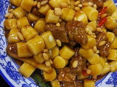 松子牛肉炒年糕-兔爸私家小厨(新北万达店)