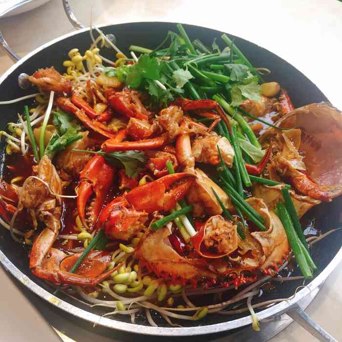 陈二越南螃蟹脚(龙腾店)-"位置在北大龙腾路口"龙腾里"内,比较靠近.