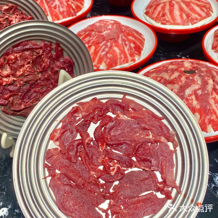 肉食爱好者狂喜！！这家自助把牛肉玩出花了！！