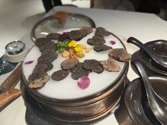 黑松露-芸山季·云南山珍菌火锅(南翔印象城MEGA店)