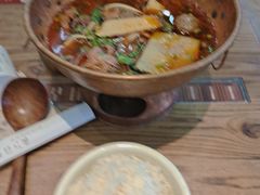 -成都你六姐·牛肉冒菜(上海环宇荟店)