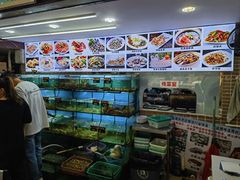 -覃记海鲜美食餐厅