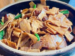 五花肉焖笋-和记菜馆