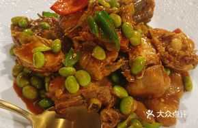 Chicken Stewed with Changbai Mountain Chestnut Mushrooms