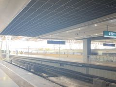 -虹桥火车站-停车场