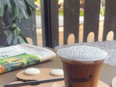 调色盘咖啡（奶油瀑布）-J Create城市露营咖啡·简餐·宠物(上海动物园店)