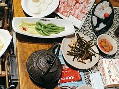 -老牌坊云南鱼豆花火锅(哈西万达店)