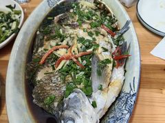 -芦茨金富饭庄·25年老字号·专做稻草鸡