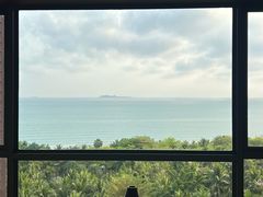 -三亚湾海居铂尔曼度假酒店