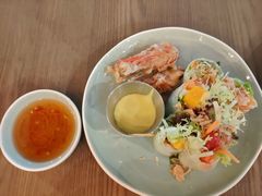 牛油果软壳蟹米纸卷-CHINCHIN 青青·泰国料理(万象食家店)