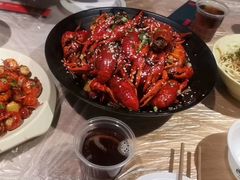 -巴厘龙虾·榜首油焖大虾(音乐学院·沿江酒馆店)