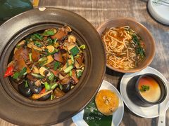 -云海肴·汽锅鸡·云南代表菜(浦江欢乐颂店)