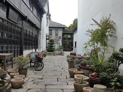 -河畔春天时尚餐厅