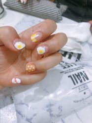 -手牵手美甲