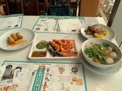 -彩虹云霄酒店76&78层国际自助餐