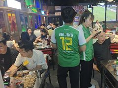 -马路牙子烧烤音乐酒馆(望京店)