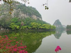 -星湖旅游景区七星岩