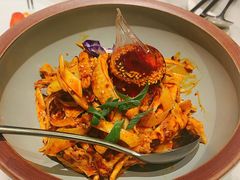 敲糖棒棒鸡-辛香汇·现炒川菜(淮海路百盛店)