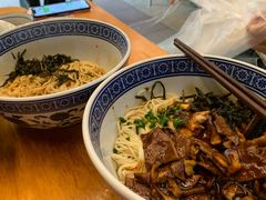 -沪西老弄堂面馆(定西路店)