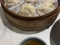 -馋三尺蟹粉小笼(人民广场店)