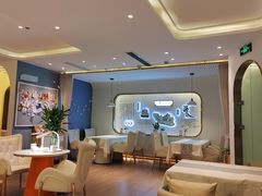 -燕庭·纯燕窝·甜品下午茶(南京西路店)