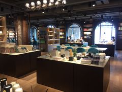 -光海书局(南京东路第一百货店)