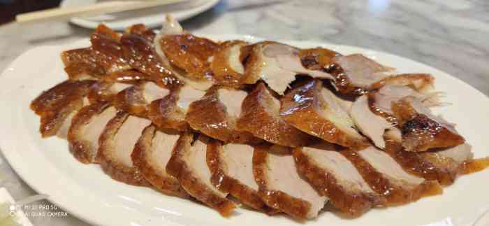 燕云楼(云南路店)-"四大一小点了一只烤鸭,差点没吃完,菜量还.