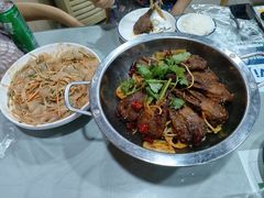 干锅鸭头-听涛雅苑百味饺子老家菜馆