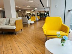 -上海宝信宝马4S店