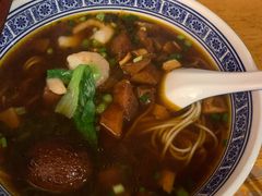 -沪西老弄堂面馆(定西路店)