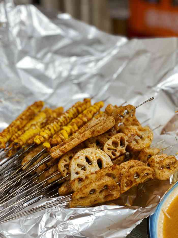 小胡子烧烤(苗栗路店)-"品种不多等位是必须的武汉少有的中午就.