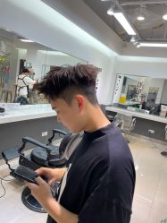 -极剪男士理发