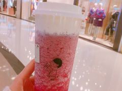 芝士莓莓-喜茶(上海兴业太古汇店)