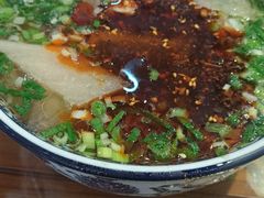 -伊穆祥牛肉面总店·清真
